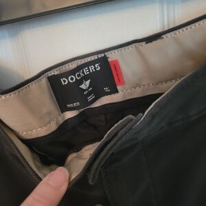 Dockers Gray Pants Size 34 EUC